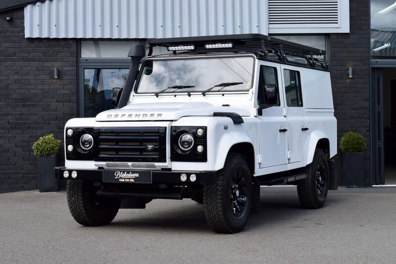 LAND ROVER DEFENDER 2.2 TDCi XS Utility Wagon 4WD MWB Euro 5 5dr